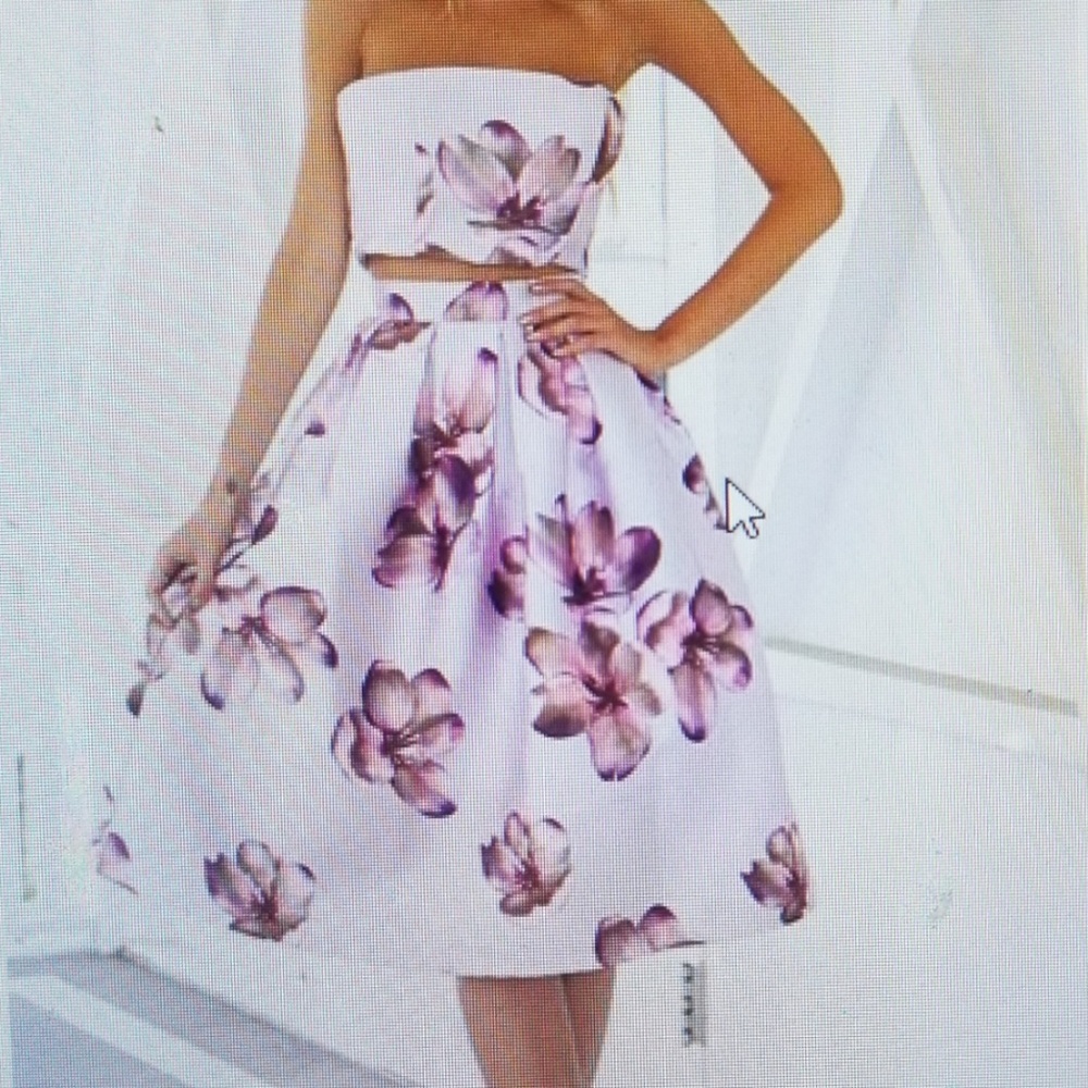 DRESSES